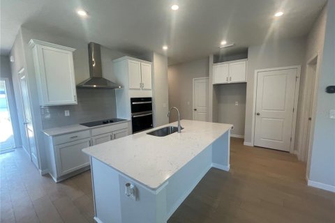 House in Palm Coast, Florida 4 bedrooms, 142.42 sq.m. № 1415790 - photo 9