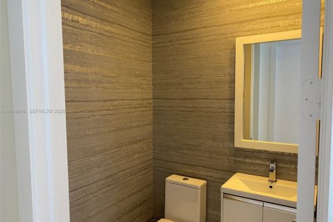 Снять в аренду кондоминиум в Дорал, Флорида 3 спальни, 177.26м2, № 2017579 - фото 13