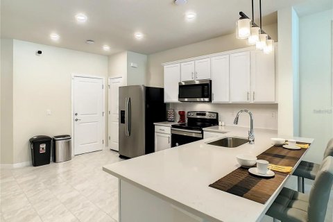 Touwnhouse à louer à Kissimmee, Floride: 3 chambres, 157.84 m2 № 2403018 - photo 11