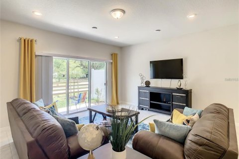 Touwnhouse à louer à Kissimmee, Floride: 3 chambres, 157.84 m2 № 2403018 - photo 15