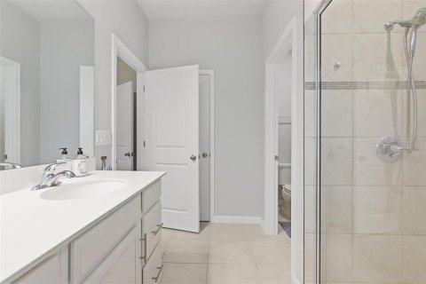 House in DeLand, Florida 3 bedrooms, 139.35 sq.m. № 2313398 - photo 16