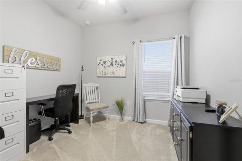 House in DeLand, Florida 3 bedrooms, 139.35 sq.m. № 2313398 - photo 17