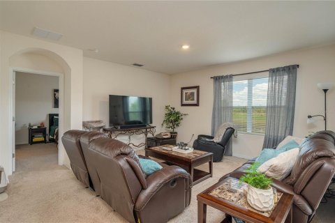 Villa ou maison à vendre à Winter Haven, Floride: 4 chambres, 171.96 m2 № 2429632 - photo 3