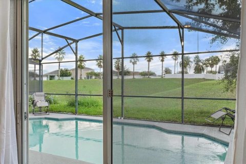 Casa en alquiler en Davenport, Florida, 4 dormitorios, 176.14 m2 № 1900500 - foto 17