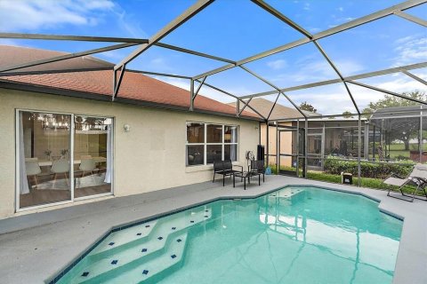 Casa en alquiler en Davenport, Florida, 4 dormitorios, 176.14 m2 № 1900500 - foto 16