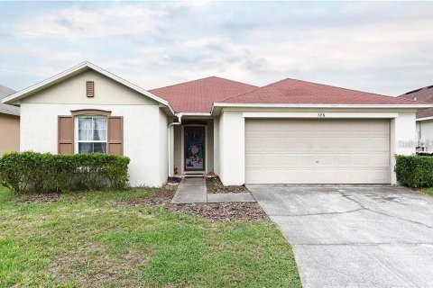 Casa en alquiler en Davenport, Florida, 4 dormitorios, 176.14 m2 № 1900500 - foto 1