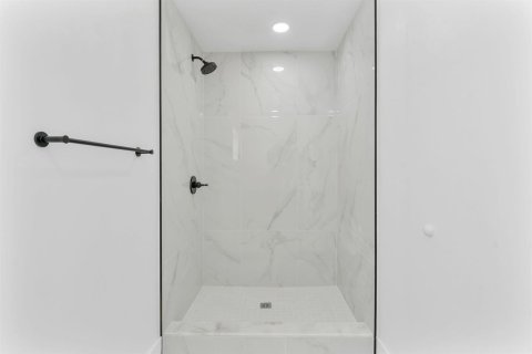 Villa ou maison à louer à Deerfield Beach, Floride: 4 chambres, 122.63 m2 № 2433950 - photo 6