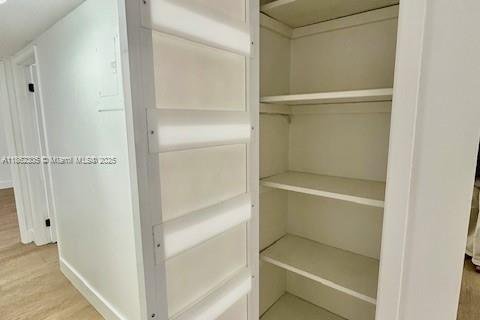 Condo in Coral Gables, Florida, 2 bedrooms  № 1890812 - photo 28
