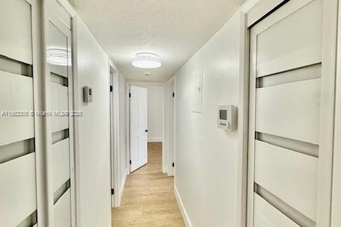 Condo in Coral Gables, Florida, 2 bedrooms  № 1890812 - photo 16
