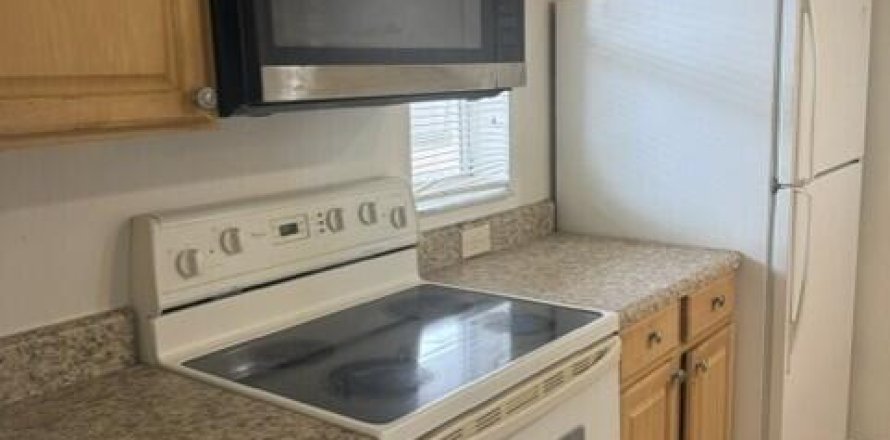 Condo à Coral Springs, Floride, 2 chambres № 2439252