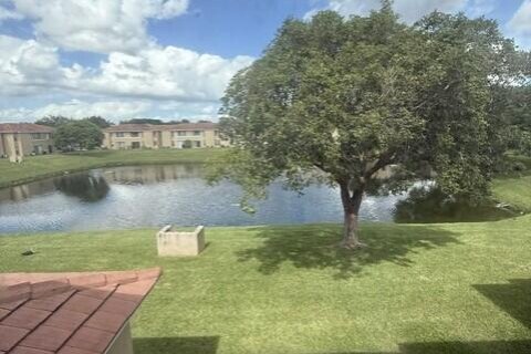 Copropriété à louer à Coral Springs, Floride: 2 chambres, 71.35 m2 № 2439252 - photo 18