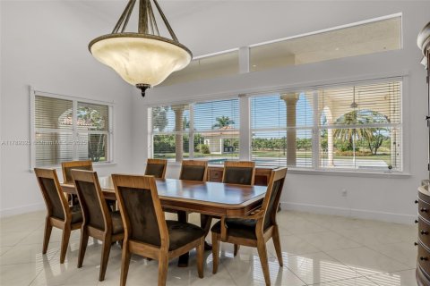 Commercial property in Miami, Florida № 1713007 - photo 17