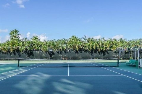 Condominio en alquiler en Hallandale Beach, Florida, 2 dormitorios, 118.91 m2 № 2025867 - foto 18