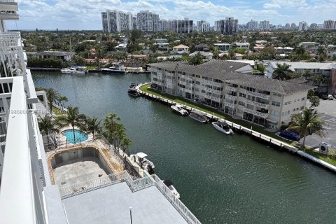 Снять в аренду кондоминиум в Халландейл-Бич, Флорида 2 спальни, 106.84м2, № 2048881 - фото 2