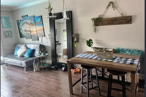 Condominio en venta en Miami, Florida, 2 dormitorios, 65.96 m2 № 2030934 - foto 3