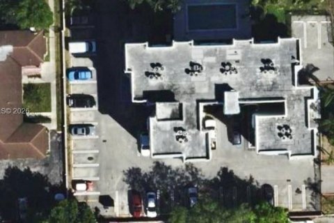 Condominio en venta en Miami, Florida, 2 dormitorios, 65.96 m2 № 2030934 - foto 7