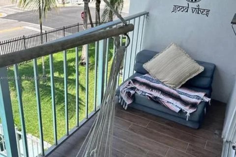 Condominio en venta en Miami, Florida, 2 dormitorios, 65.96 m2 № 2030934 - foto 5