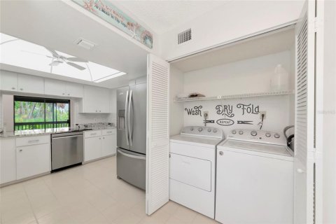 Condo in Osprey, Florida, 2 bedrooms № 2133211 - photo 18