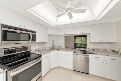 Condo in Osprey, Florida, 2 bedrooms № 2133211 - photo 16