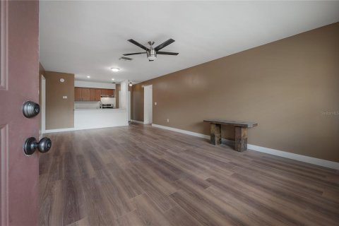 Copropriété à louer à Tampa, Floride: 2 chambres, 95.88 m2 № 2354455 - photo 5