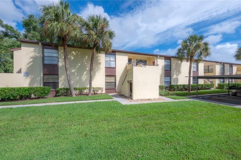 Condo à Tampa, Floride, 2 chambres  № 2354455