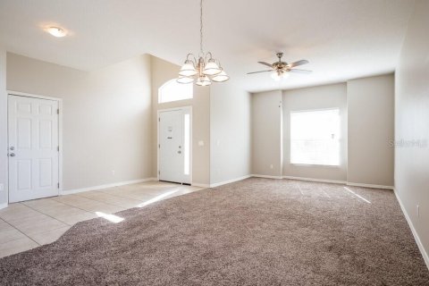 Villa ou maison à louer à Kissimmee, Floride: 3 chambres, 165.92 m2 № 1844313 - photo 3