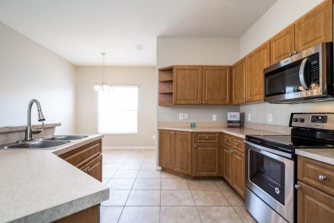 Villa ou maison à louer à Kissimmee, Floride: 3 chambres, 165.92 m2 № 1844313 - photo 8