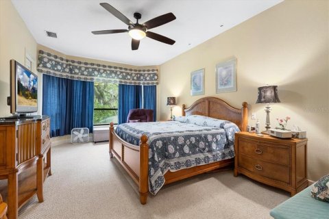 House in Lutz, Florida 6 bedrooms, 372.72 sq.m. № 1773367 - photo 22