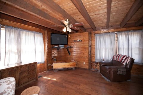 House in Tavares, Florida 3 bedrooms, 152.73 sq.m. № 1551727 - photo 10
