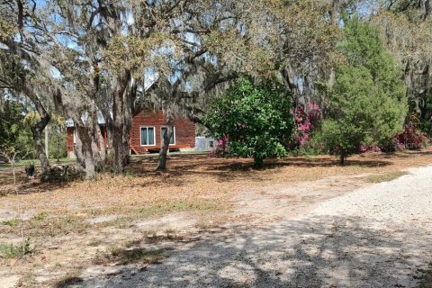 House in Tavares, Florida 3 bedrooms, 152.73 sq.m. № 1551727 - photo 30