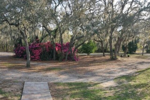 House in Tavares, Florida 3 bedrooms, 152.73 sq.m. № 1551727 - photo 29