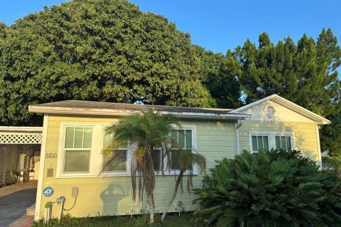 Casa en venta en Fort Lauderdale, Florida, 2 dormitorios, 112.32 m2 № 2382778 - foto 3