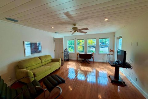 Casa en venta en Fort Lauderdale, Florida, 2 dormitorios, 112.32 m2 № 2382778 - foto 8