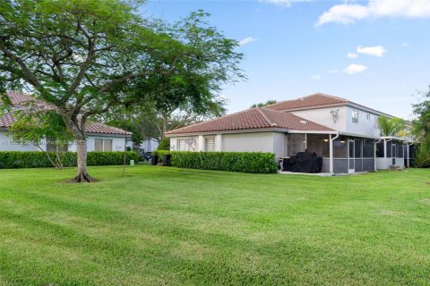 House in Pembroke Pines, Florida 3 bedrooms, 111.85 sq.m. № 1890803 - photo 30