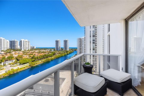 Купить кондоминиум в Авентура, Флорида 1 спальня, 83.24м2, № 2035880 - фото 6