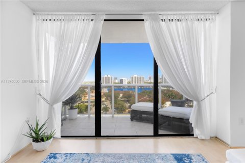 Купить кондоминиум в Авентура, Флорида 1 спальня, 83.24м2, № 2035880 - фото 20