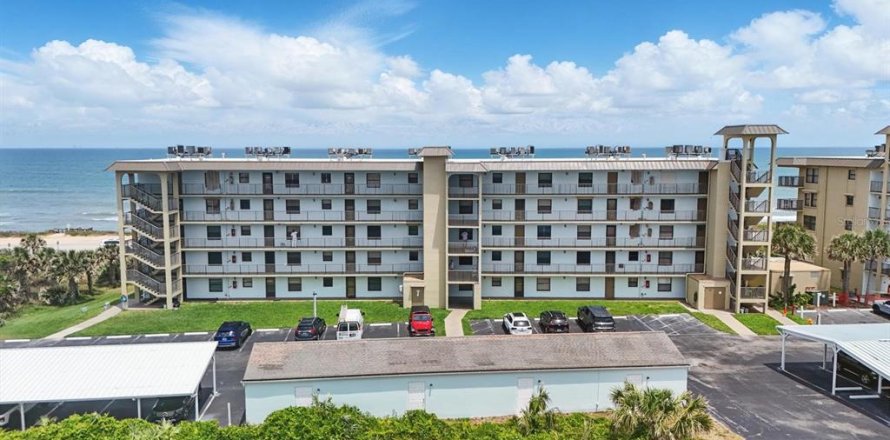 Condominio en Ormond Beach, Florida, 2 dormitorios № 1689625