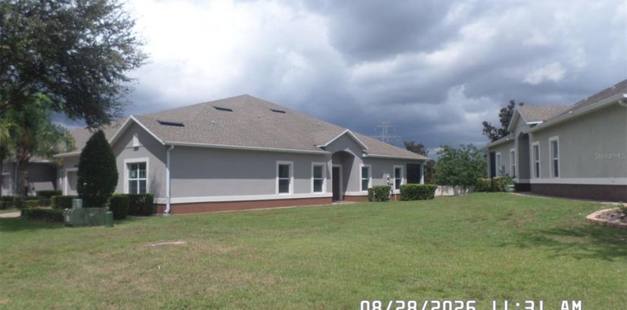 Villa ou maison à Clermont, Floride 2 chambres, 139.63 m2 № 2344899