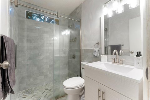 House in Vero Beach, Florida 2 bedrooms, 89.19 sq.m. № 2086915 - photo 10