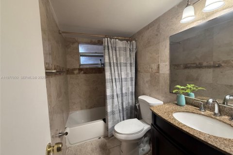 Купить кондоминиум в Дейви, Флорида 2 спальни, 98.48м2, № 2044576 - фото 4