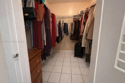 Купить кондоминиум в Дейви, Флорида 2 спальни, 98.48м2, № 2044576 - фото 7