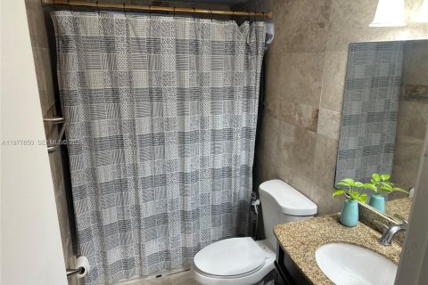 Купить кондоминиум в Дейви, Флорида 2 спальни, 98.48м2, № 2044576 - фото 5