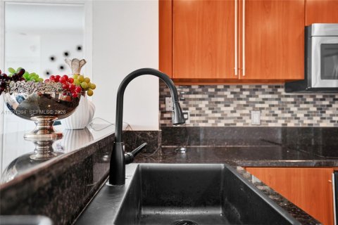 Condominio en venta en West Palm Beach, Florida, 2 dormitorios, 104.98 m2 № 2152601 - foto 8