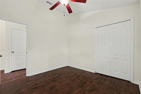 Townhouse in Fish Hawk, Florida 3 bedrooms, 148.09 sq.m. № 2299752 - photo 18