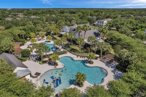 Townhouse in Fish Hawk, Florida 3 bedrooms, 148.09 sq.m. № 2299752 - photo 28