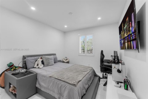 House in Homestead, Florida 5 bedrooms, 216.18 sq.m. № 1989028 - photo 15