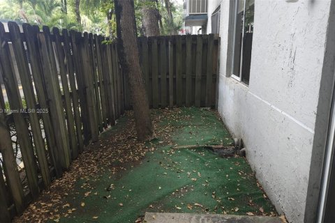 Купить кондоминиум в Майами, Флорида 1 спальня, 58.9м2, № 1684276 - фото 22