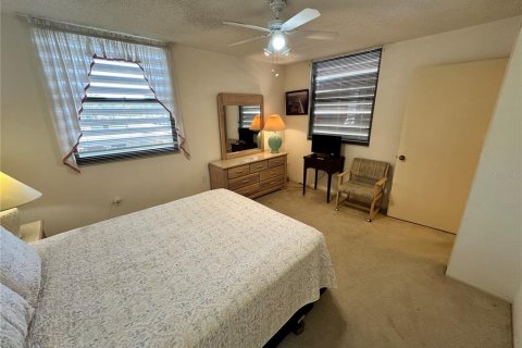 Condominio en alquiler en Bradenton, Florida, 2 dormitorios, 121.14 m2 № 2095772 - foto 26