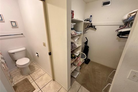 Condominio en alquiler en Bradenton, Florida, 2 dormitorios, 121.14 m2 № 2095772 - foto 22