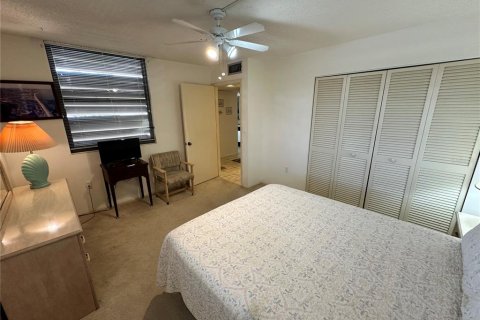 Condominio en alquiler en Bradenton, Florida, 2 dormitorios, 121.14 m2 № 2095772 - foto 25